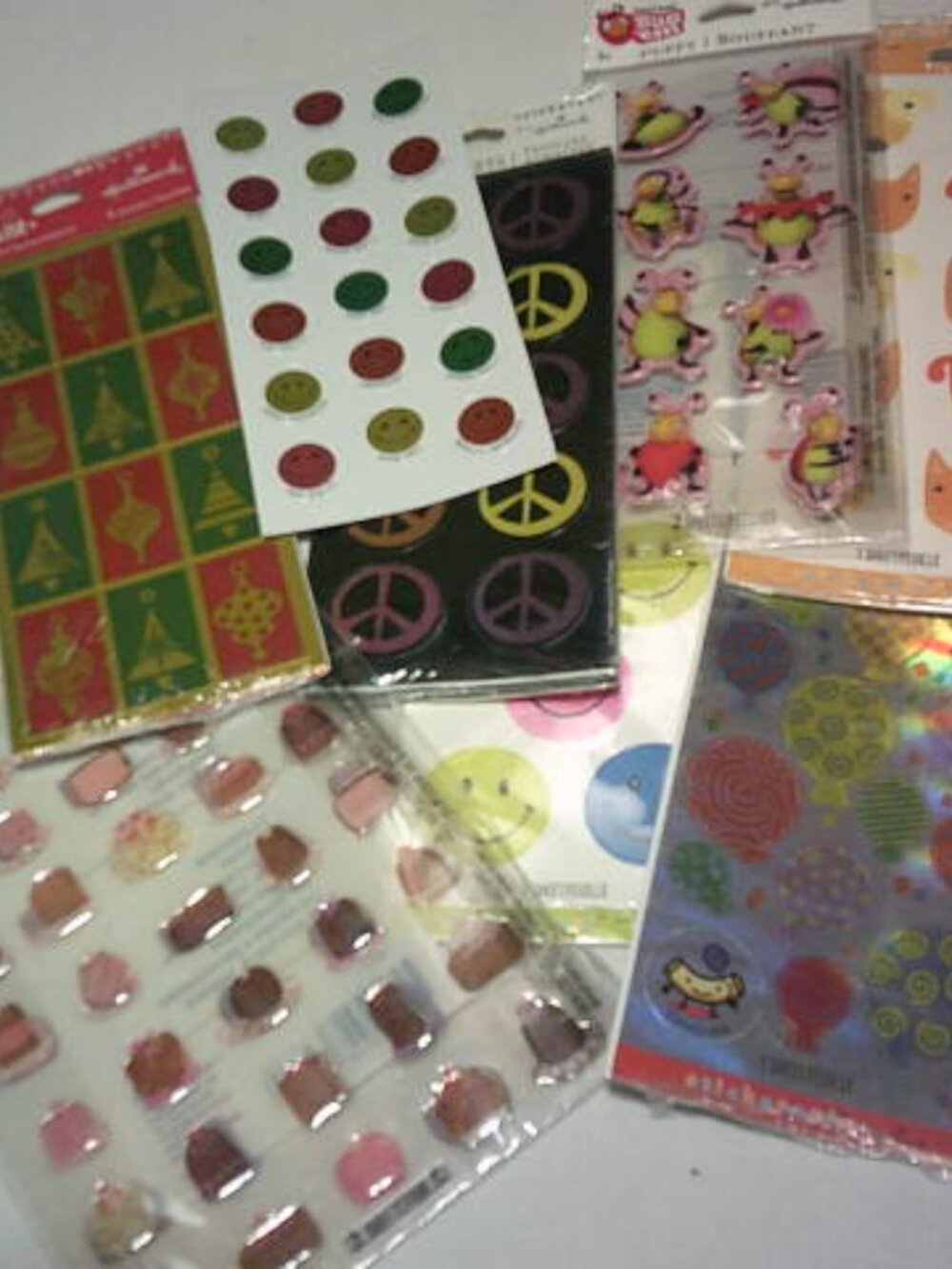 NEW HALLMARK LOT KIDS & TEACHERS STICKERS FOIL PUFFY PEACE SIGN CRAFTS MORE 👸👦